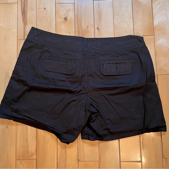 #Summer50-NWOT~Dollhouse~Black Shorts~Size 11~Cotton - Picture 3 of 7